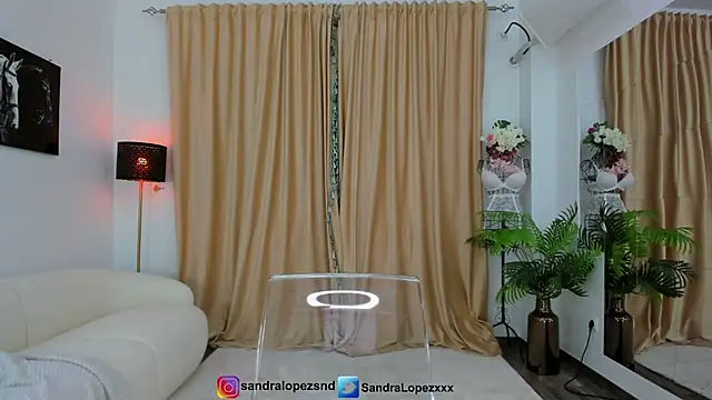 Snapshot of SandraLopezxx chatting on 24, 4, 2026 SandraLopezxx online show from 24, 4, 2026