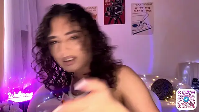 Snapshot of ParsedFix chatting on 8, 4, 2026 ParsedFix online show from 8, 4, 2026