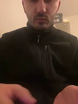 Snapshot of grosqueue3838 chatting on 16, 12, 2025 grosqueue3838 online show from 16, 12, 2025