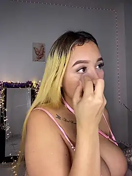 Snapshot of Jazmin_kithana chatting on 21, 3, 2026 Jazmin kithana online show from 21, 3, 2026