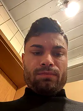 Snapshot of Daniel_fit chatting on 1, 12, 2025 Daniel fit online show from 1, 12, 2025