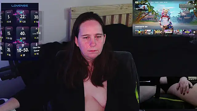 Snapshot of msgamergirl69 chatting on 4, 4, 2026 msgamergirl69 online show from 4, 4, 2026