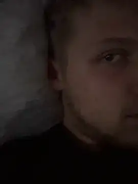 Snapshot of kingkrisz21 chatting on 1, 12, 2025 kingkrisz21 online show from 1, 12, 2025