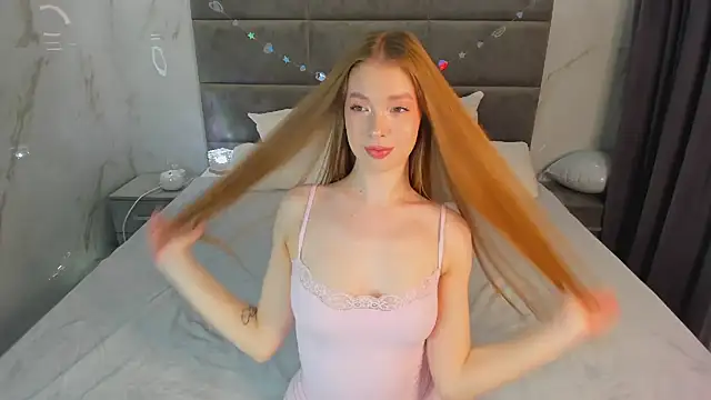 Snapshot of Tessa_Sunn chatting on 11, 4, 2026 Tessa Sunn online show from 11, 4, 2026