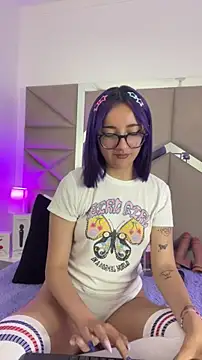 Snapshot of Dreammy_Kitty chatting on 13, 4, 2026 Dreammy Kitty online show from 13, 4, 2026