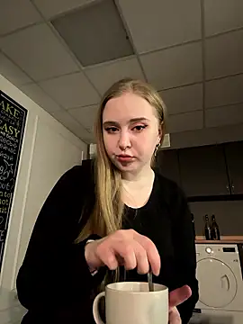 AprilHughes online show from 13, 1, 2026