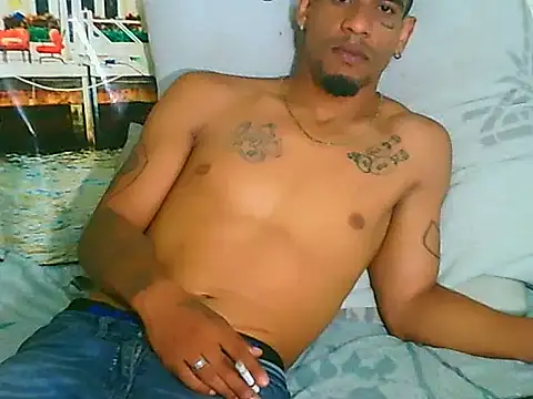 Snapshot of IndianMuscle69 chatting on 3, 12, 2025 IndianMuscle69 online show from 3, 12, 2025