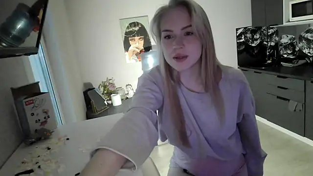 LunaPeony online show from 1, 2, 2026