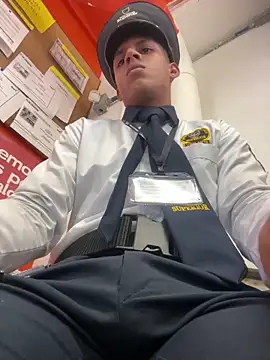 Snapshot of vispera chatting on 5, 4, 2026 vispera online show from 5, 4, 2026