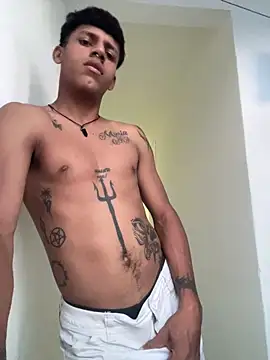 Snapshot of vispera chatting on 13, 4, 2026 vispera online show from 13, 4, 2026