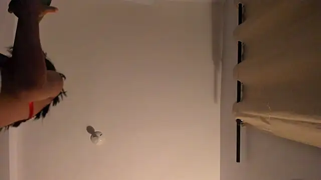 Snapshot of Samantha_luv_ chatting on 11, 4, 2026 Samantha luv online show from 11, 4, 2026