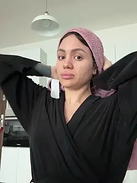 SiennaLuxexx online show from 18, 2, 2026