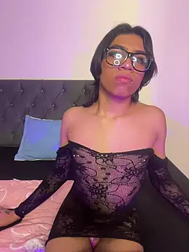 Snapshot of Baby-Angel777 chatting on 1, 4, 2026 Baby-Angel777 online show from 1, 4, 2026