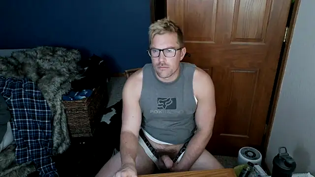 Snapshot of SpunRedneck chatting on 19, 3, 2026 SpunRedneck online show from 19, 3, 2026