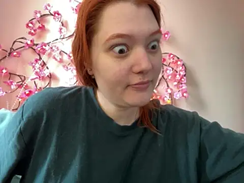 Snapshot of Ungoliant_Kiss chatting on 4, 4, 2026 Ungoliant Kiss online show from 4, 4, 2026