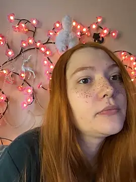 Snapshot of Ungoliant_Kiss chatting on 5, 4, 2026 Ungoliant Kiss online show from 5, 4, 2026