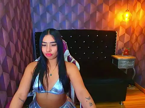 ScarlettDreew online show from 5, 12, 2025