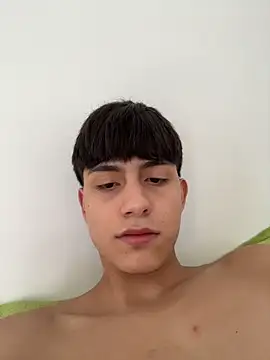 Snapshot of Lander_Cruz chatting on 18, 4, 2026 Lander Cruz online show from 18, 4, 2026