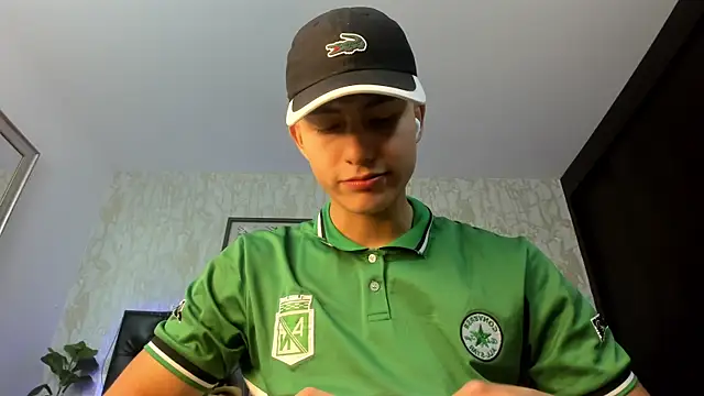 Snapshot of Lander_Cruz chatting on 21, 4, 2026 Lander Cruz online show from 21, 4, 2026