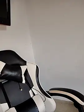 Snapshot of KasumiSophia chatting on 16, 3, 2026 KasumiSophia online show from 16, 3, 2026