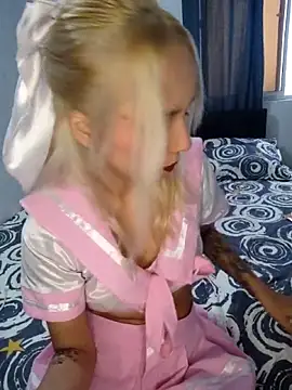 Snapshot of KasumiSophia chatting on 27, 3, 2026 KasumiSophia online show from 27, 3, 2026