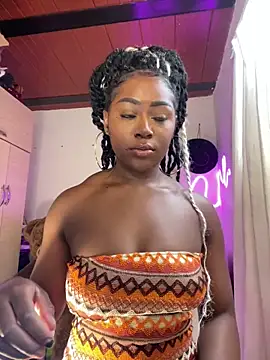 Snapshot of Cynthia_es chatting on 30, 4, 2026 Cynthia es online show from 30, 4, 2026