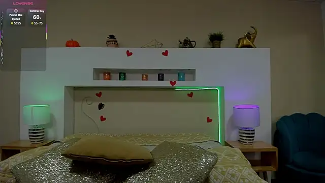 Snapshot of AnikaRomanoff_ chatting on 25, 3, 2026 AnikaRomanoff online show from 25, 3, 2026