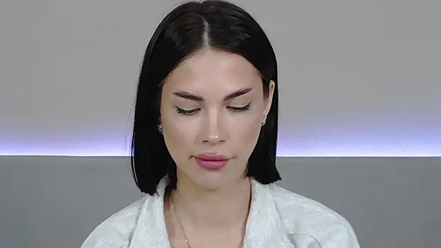 RachaelMils online show from 9, 4, 2026