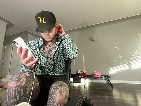 Snapshot of Tatertats chatting on 10, 1, 2026 Tatertats online show from 10, 1, 2026