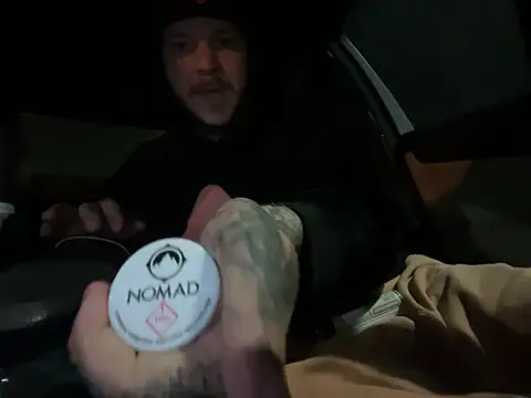 Snapshot of Tatertats chatting on 29, 4, 2026 Tatertats online show from 29, 4, 2026