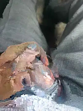 boysexy0000 online show from 4, 12, 2025