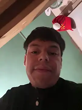 Imnotabatman45 online show from 19, 12, 2025