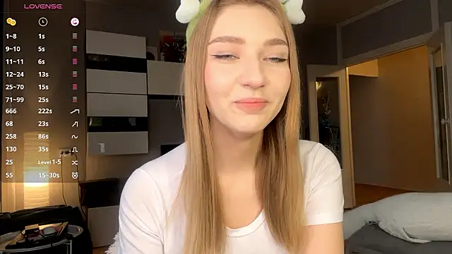 Snapshot of AveryBerkson chatting on 18, 2, 2026 AveryBerkson online show from 18, 2, 2026