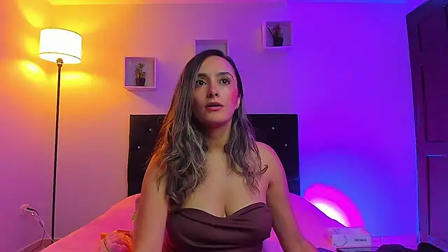 Snapshot of Victoria_Rose_ chatting on 1, 4, 2026 Victoria Rose online show from 1, 4, 2026