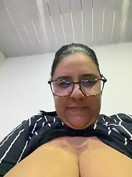 Carameloswing1 online show from 3, 5, 2026