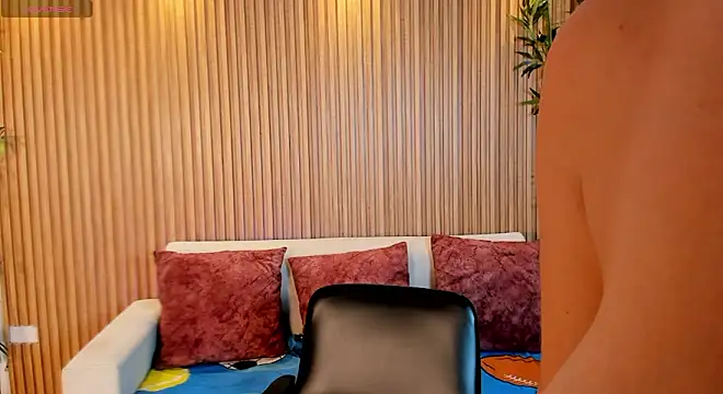 Snapshot of TiffanyHoustton chatting on 18, 2, 2026 TiffanyHoustton online show from 18, 2, 2026