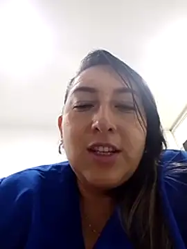 Valeria montana  online show from 27, 3, 2026