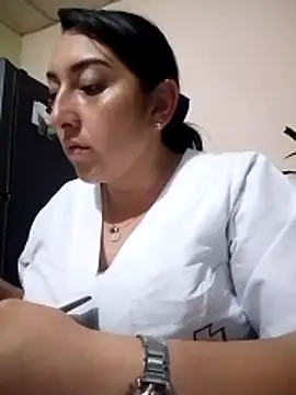 Valeria montana  online show from 9, 4, 2026