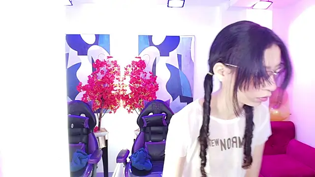 Snapshot of Rin_Noohara chatting on 25, 7, 2026 Rin Noohara online show from 25, 7, 2026