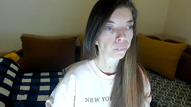 LikaAliston online show from 19, 12, 2025