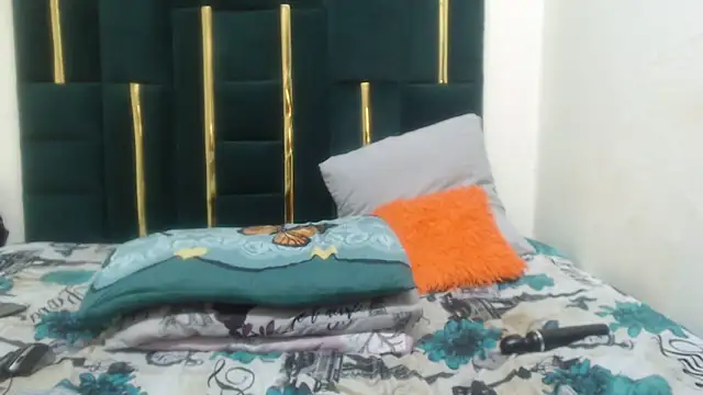 SweetdelightXXXX online show from 27, 3, 2026