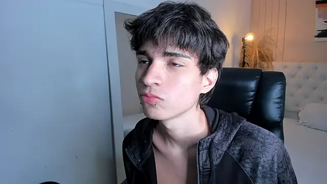 Snapshot of CONNOR_STONNE_ chatting on 16, 4, 2026 CONNOR STONNE online show from 16, 4, 2026