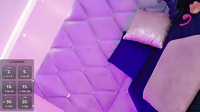 Tiiana Glow10  online show from 16, 1, 2026