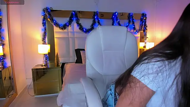 Zoei Moon online show from 16, 12, 2025