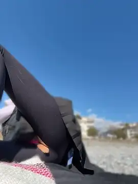 Snapshot of Betsy chatting on 12, 4, 2026 Betsy online show from 12, 4, 2026