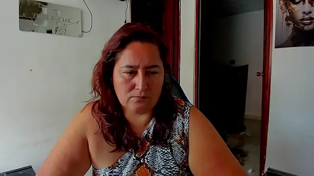 Snapshot of VioletBruces chatting on 1, 5, 2026 VioletBruces online show from 1, 5, 2026