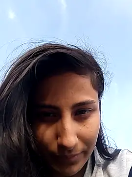 Vera Luna  online show from 8, 1, 2026