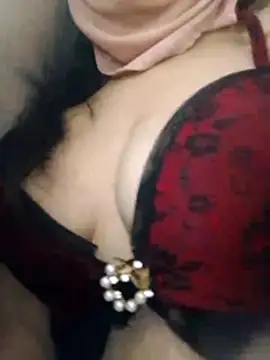 Snapshot of Almas-arabic chatting on 31, 3, 2026 Almas-arabic online show from 31, 3, 2026