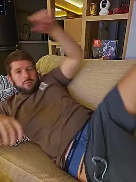 Snapshot of RipMyUnderwear chatting on 4, 3, 2026 RipMyUnderwear online show from 4, 3, 2026