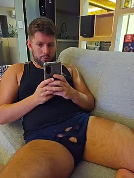 Snapshot of RipMyUnderwear chatting on 1, 4, 2026 RipMyUnderwear online show from 1, 4, 2026